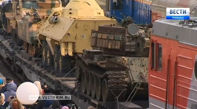 Train with captured military equipment from Syria arrived in Vladivostok