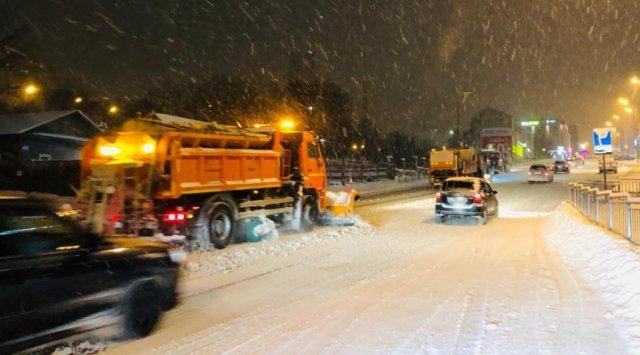 Incessant snowfall: the weather may get worse
